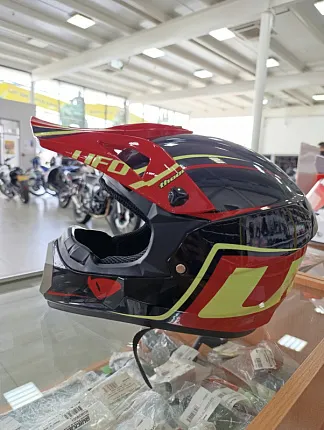 Шлем кроссовый HETOSHI UFD XD1-2 цв. Черно-бело-красный р. L 