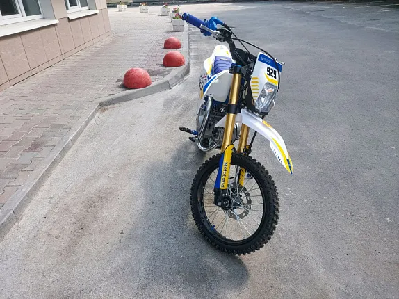 Питбайк MOTOLAND (МОТОЛЕНД) Кросс 125 TCX125 E PRO Sport