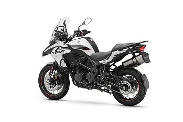 Мотоцикл Турэндуро Benelli TRK 502 X
