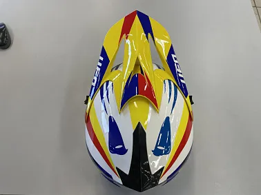 Шлем кроссовый HETOSHI UFD XD1-43 цв. Бело-сине-красно-желтый р. M 